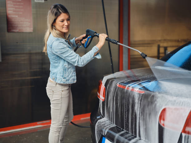 Why Choose Our Certified Pressure Washing Experts for Your Project Needs in Allardt, TN?